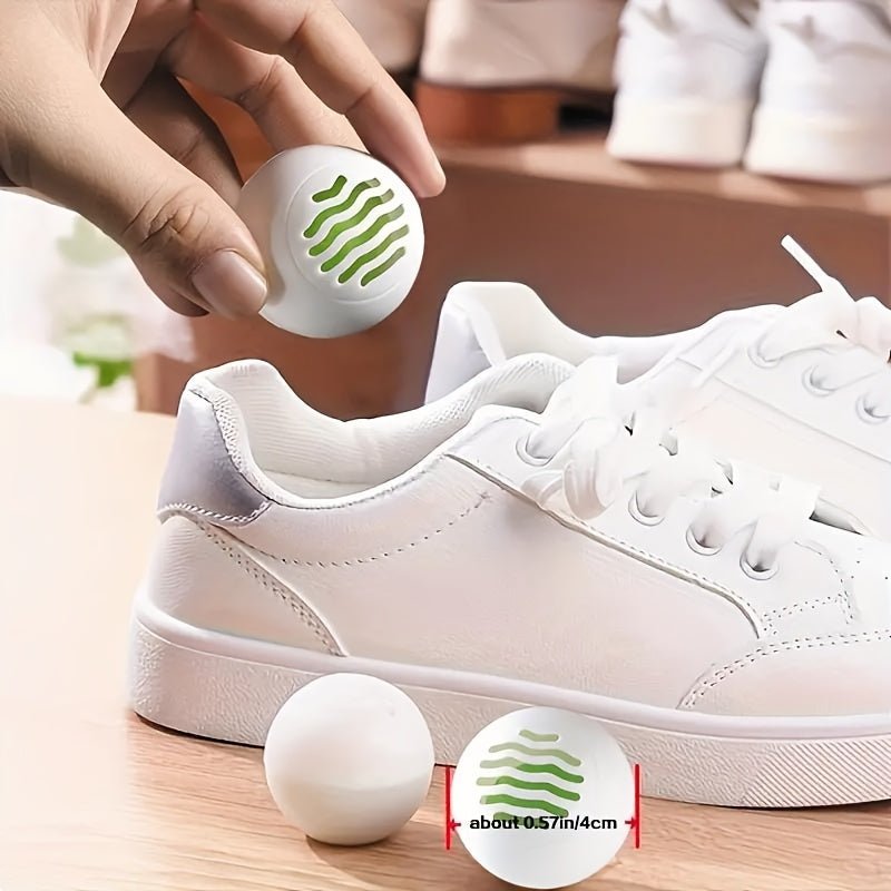 Deodorant balls for a refreshing smell